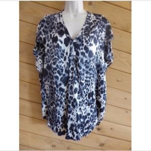 Mural M Animal Watercolor Gray Black Tunic Blouse Top Silky Short Sleeve M